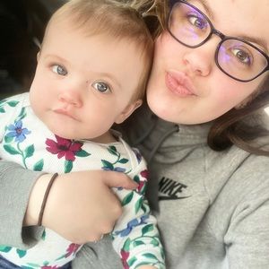 Meet your Posher, Julia